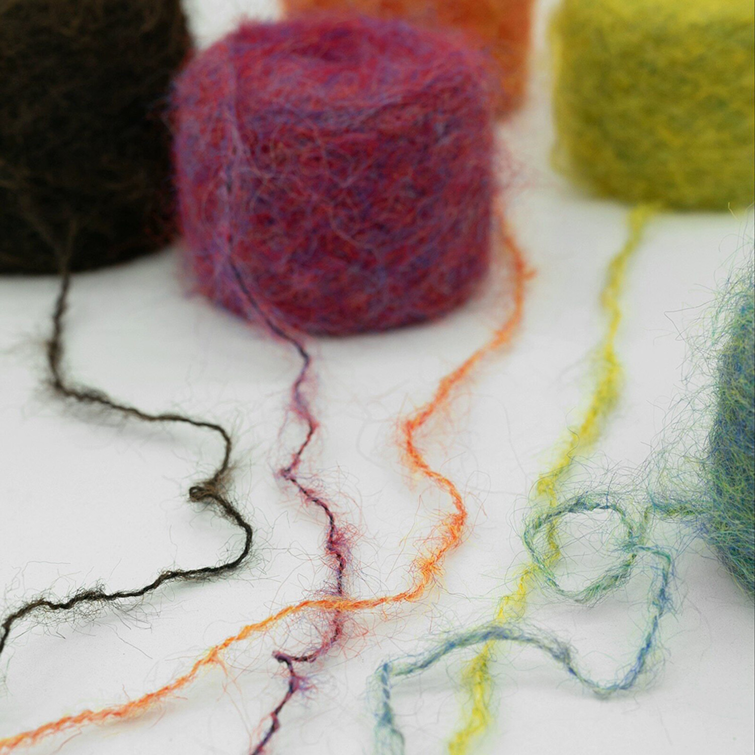 خيوط صوف الألبكة الصناعي المنف - مراجعة Sewing Recycle وسعره