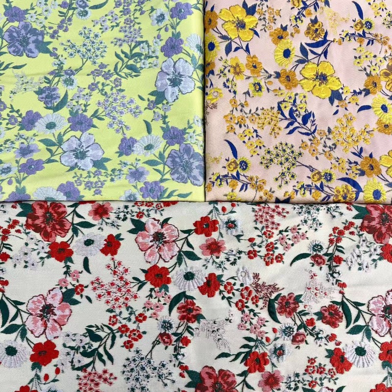 قماش جاكار أحمر بنقوش زهور صغي - مراجعة Vintage Sewing Textile وسعره